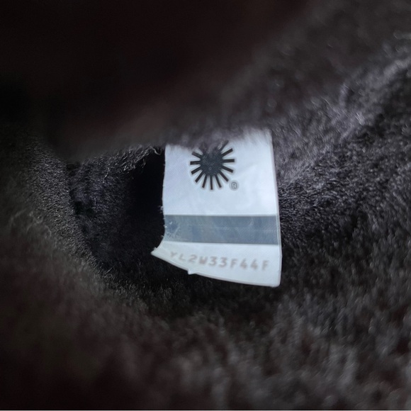 UGG - Black Suede Ankle Boots - Size 9.5 - Excellent Conditions - Picture 11 of 13